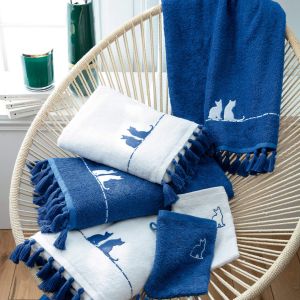 EMBROIDERED TOWEL